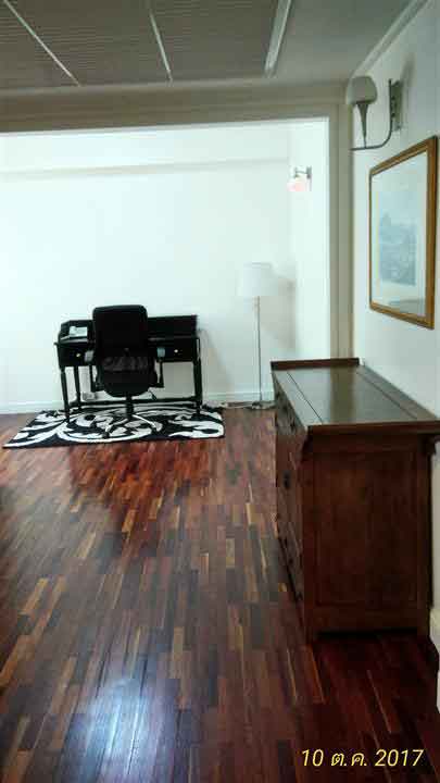 WORKING AREA AT UNIT 4TH FLOOR